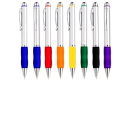 Bolígrafo Qasar Silver
CÓDIGO: CCL45
Bolígrafo plástico metalizado "Qasar" con goma de color. Escritura azul.
• Colores: Azul (02), Rojo (03), Naranjo (04), Amarillo (05), Verde (06), Negro (08), Morado (25).
Impresión en: Serigrafía